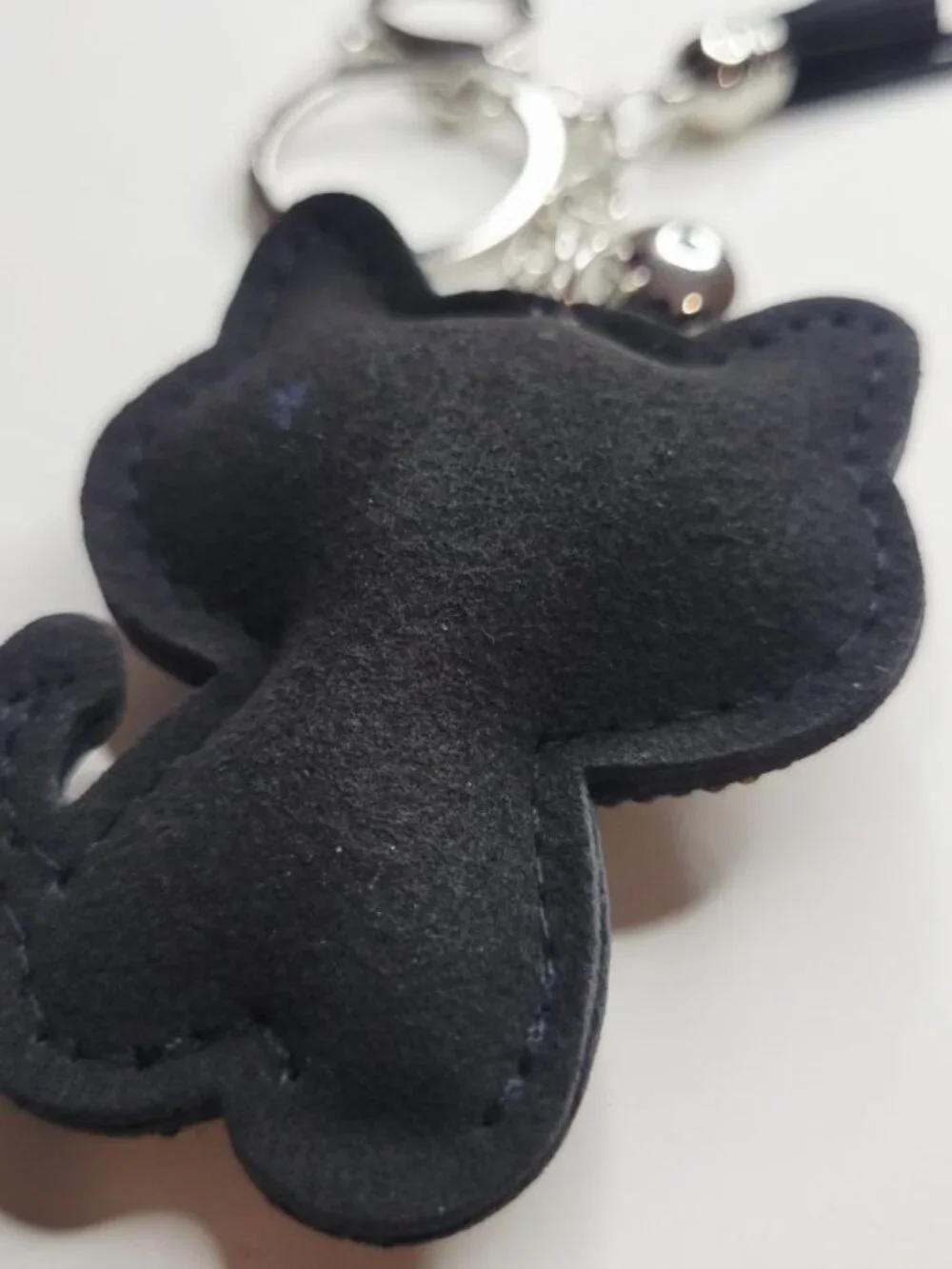 NWT Sparkle Silver Black Cat Key Chain Bag Charm With Tassel And Silver Keyring